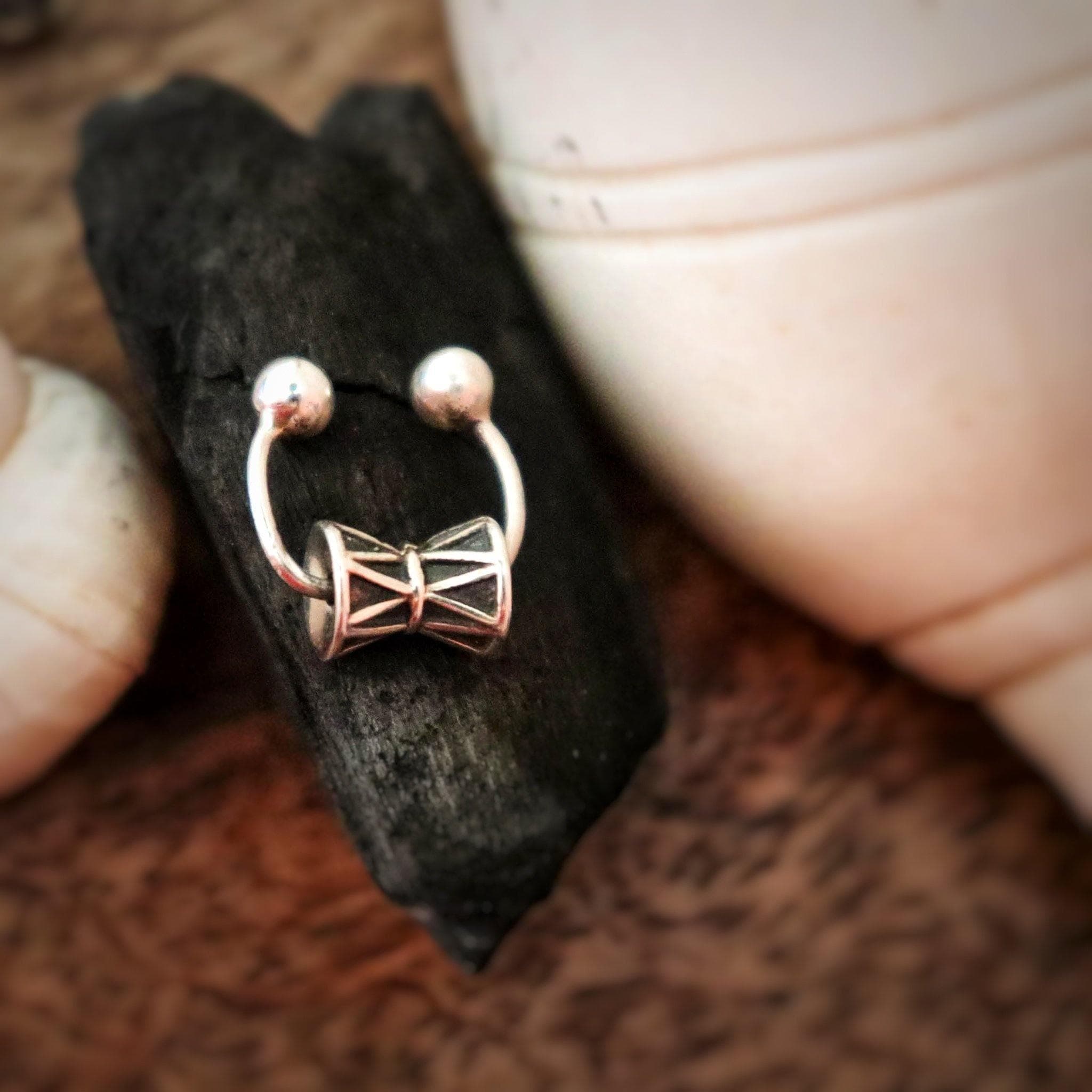 Damru Unisex Septum Ring (wire or Clip-on)