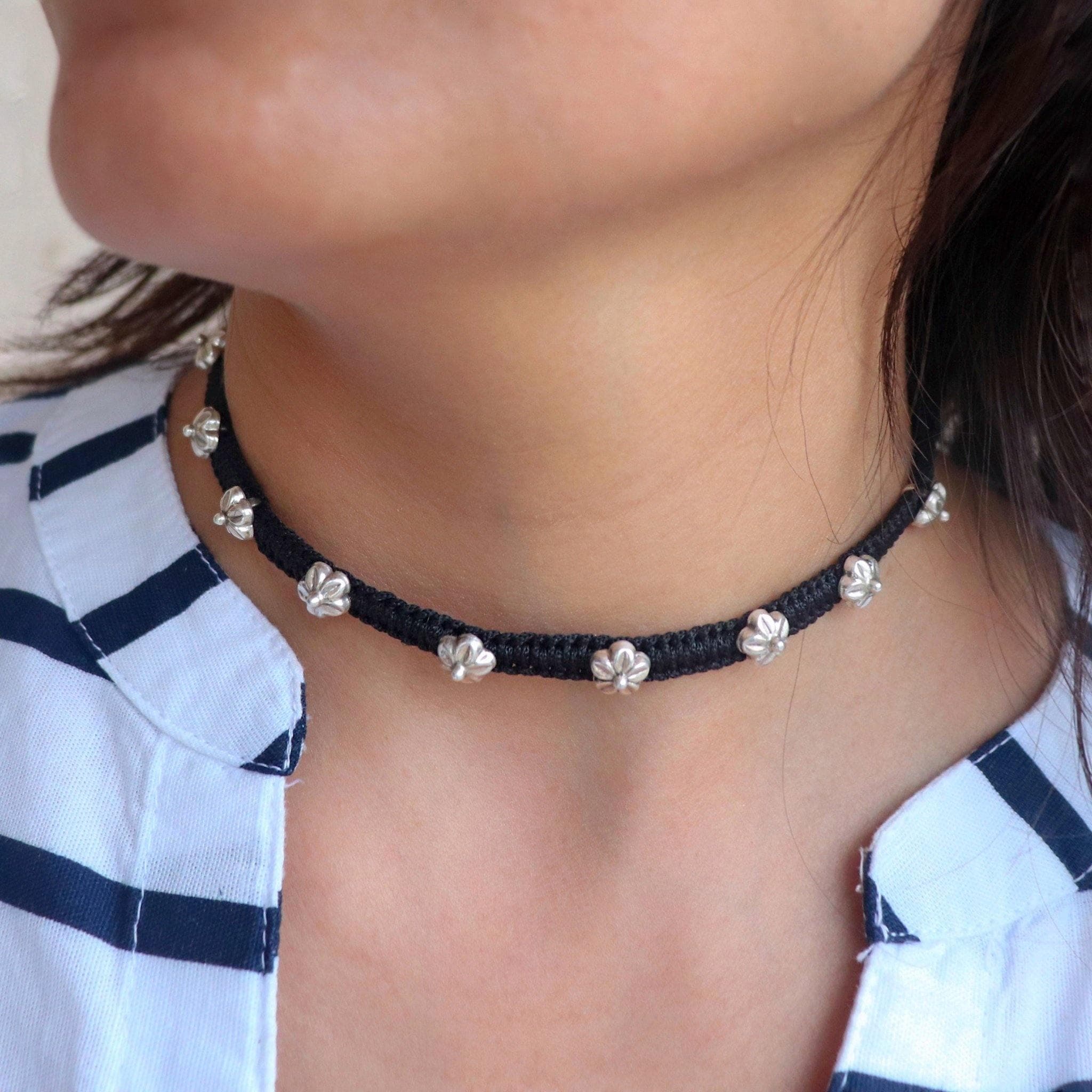 Flower Beads Choker