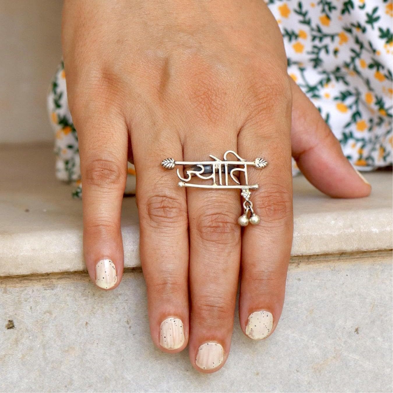 Personalised leaf Name Ring
