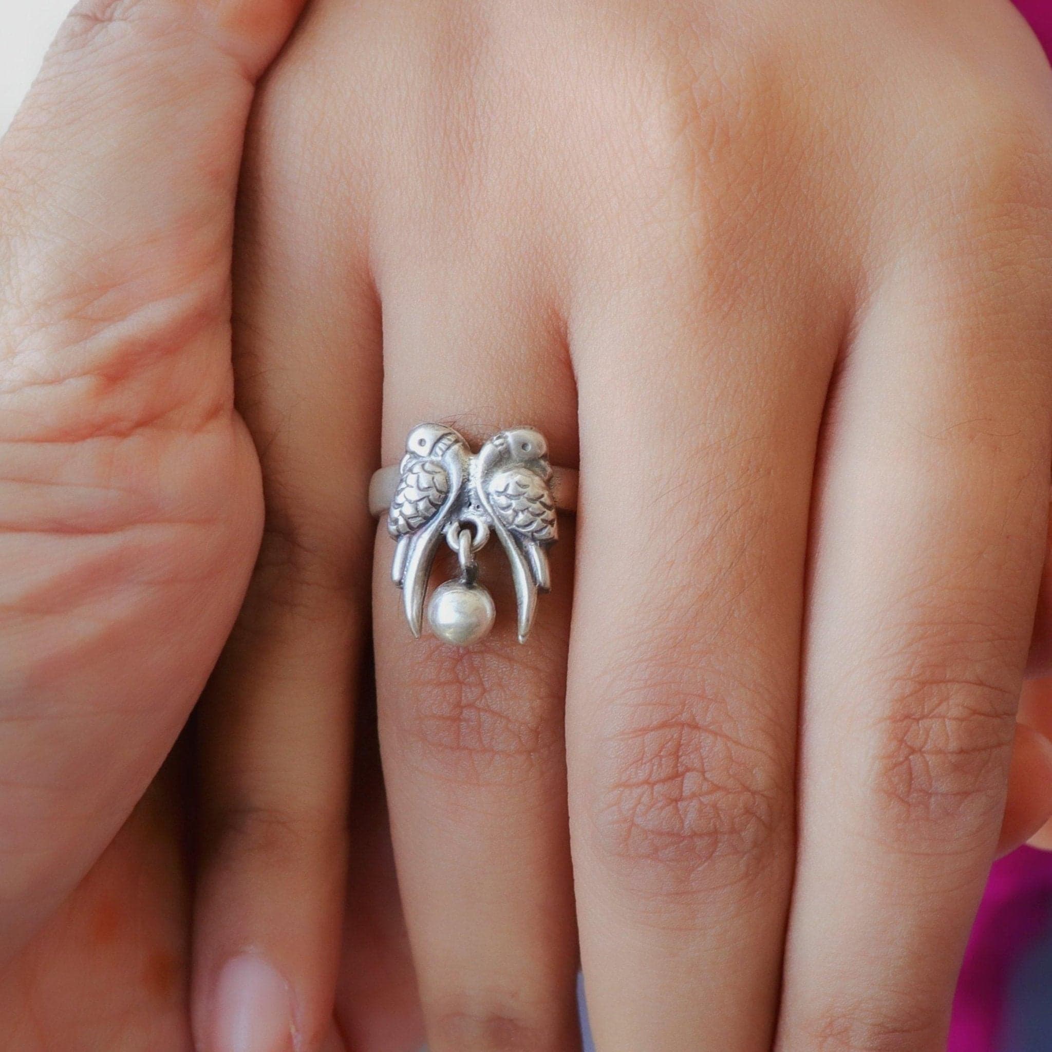 Tota Maina Ring