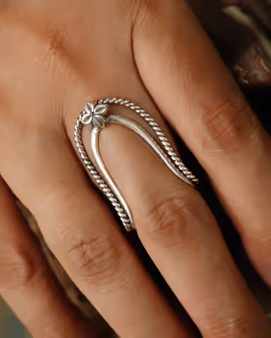 Aara Grace Ring