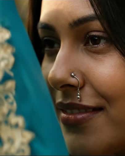 Anika Bead Drop Nose Pin