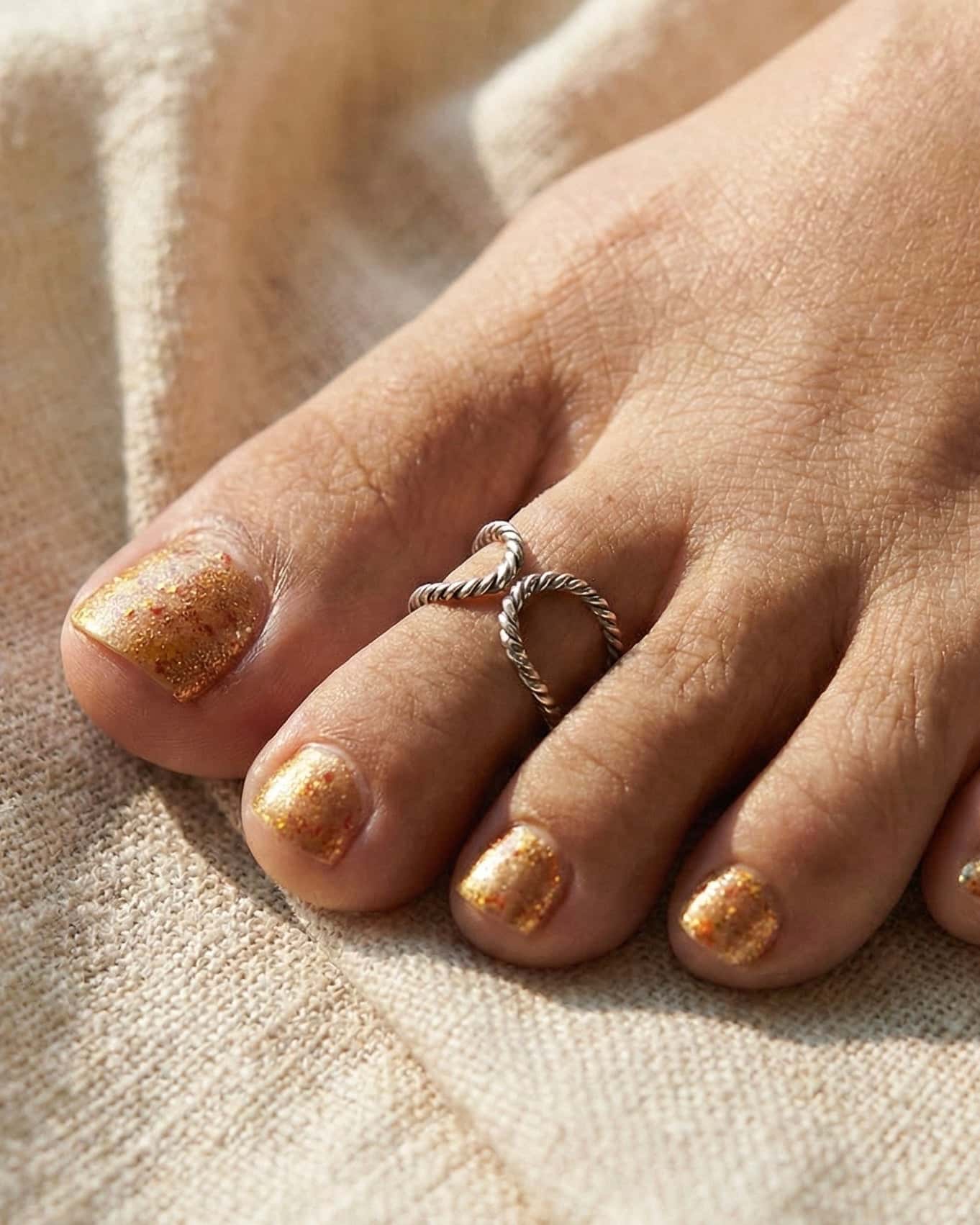 Nitya Reversible Toe Ring (Pair)