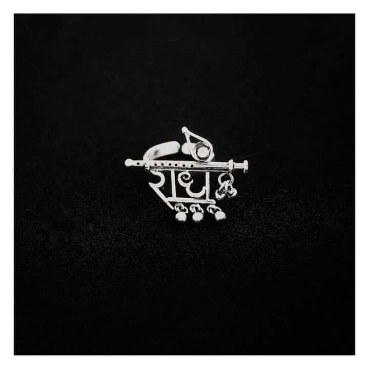 Radhe Rakhi Cum Brooch