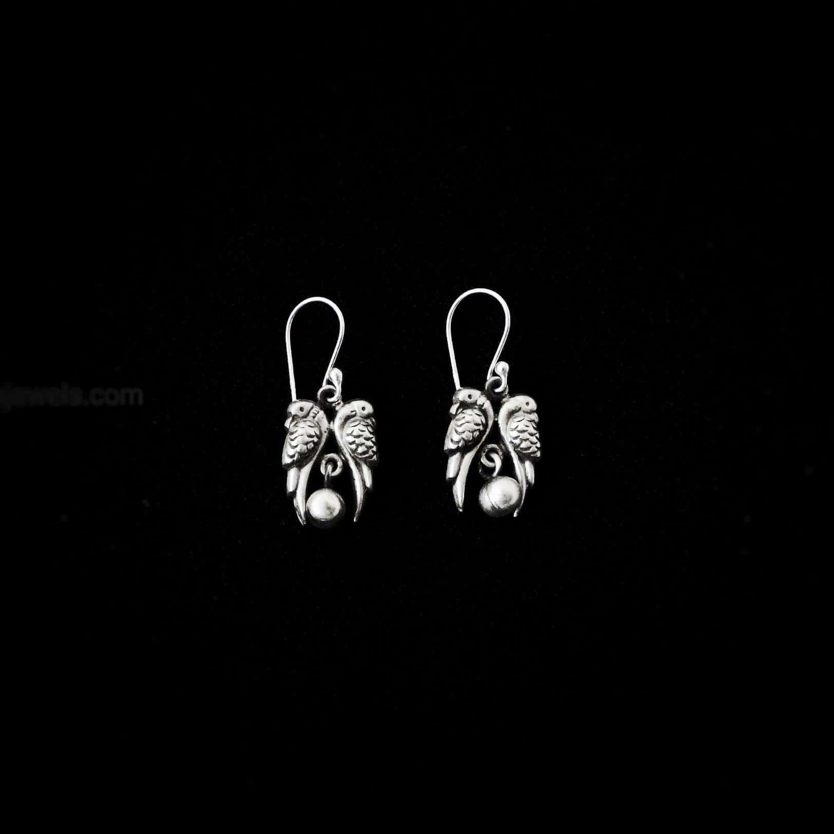 Tota Maina Earrings
