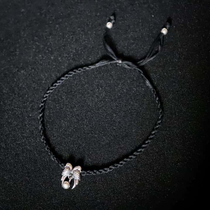 Tota Maina Nazarbattu Anklet