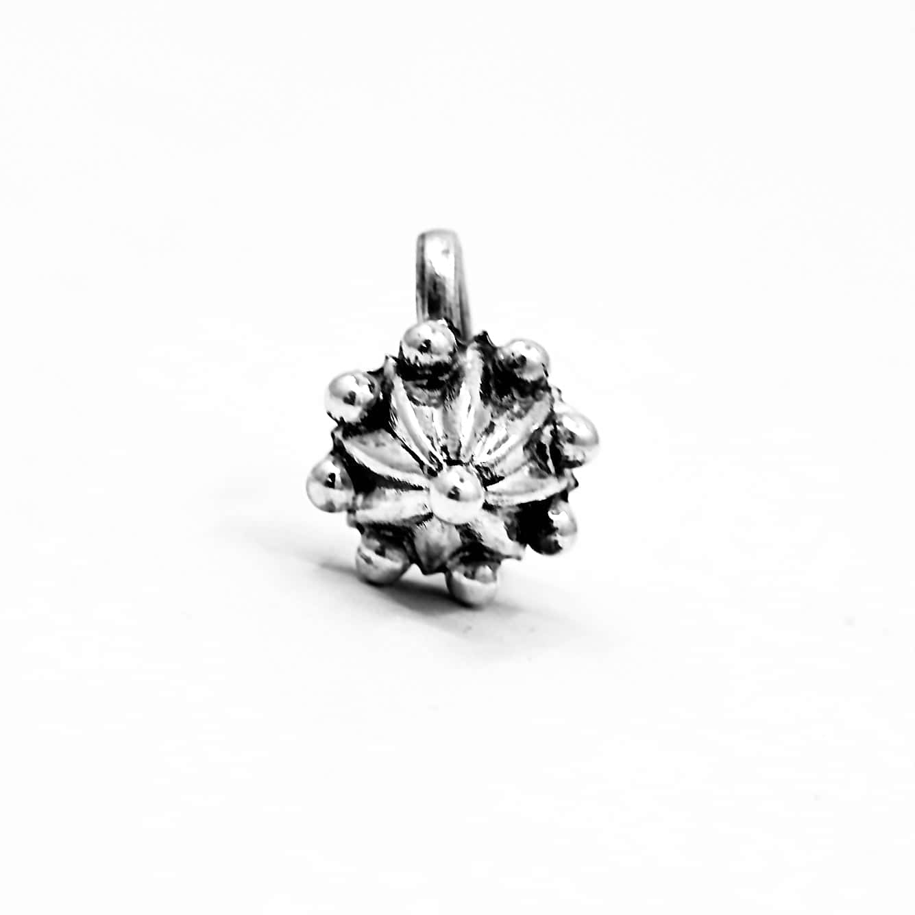 Unisex Gumbad Ear Clip