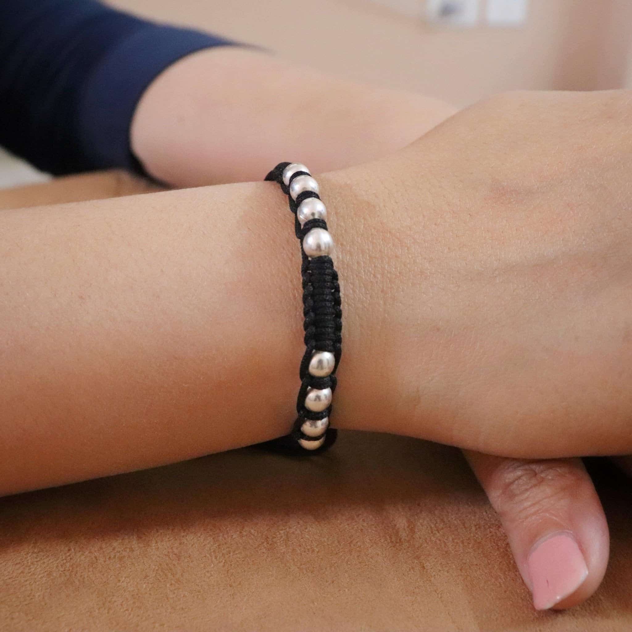 Unisex silver ball Thread Bracelet