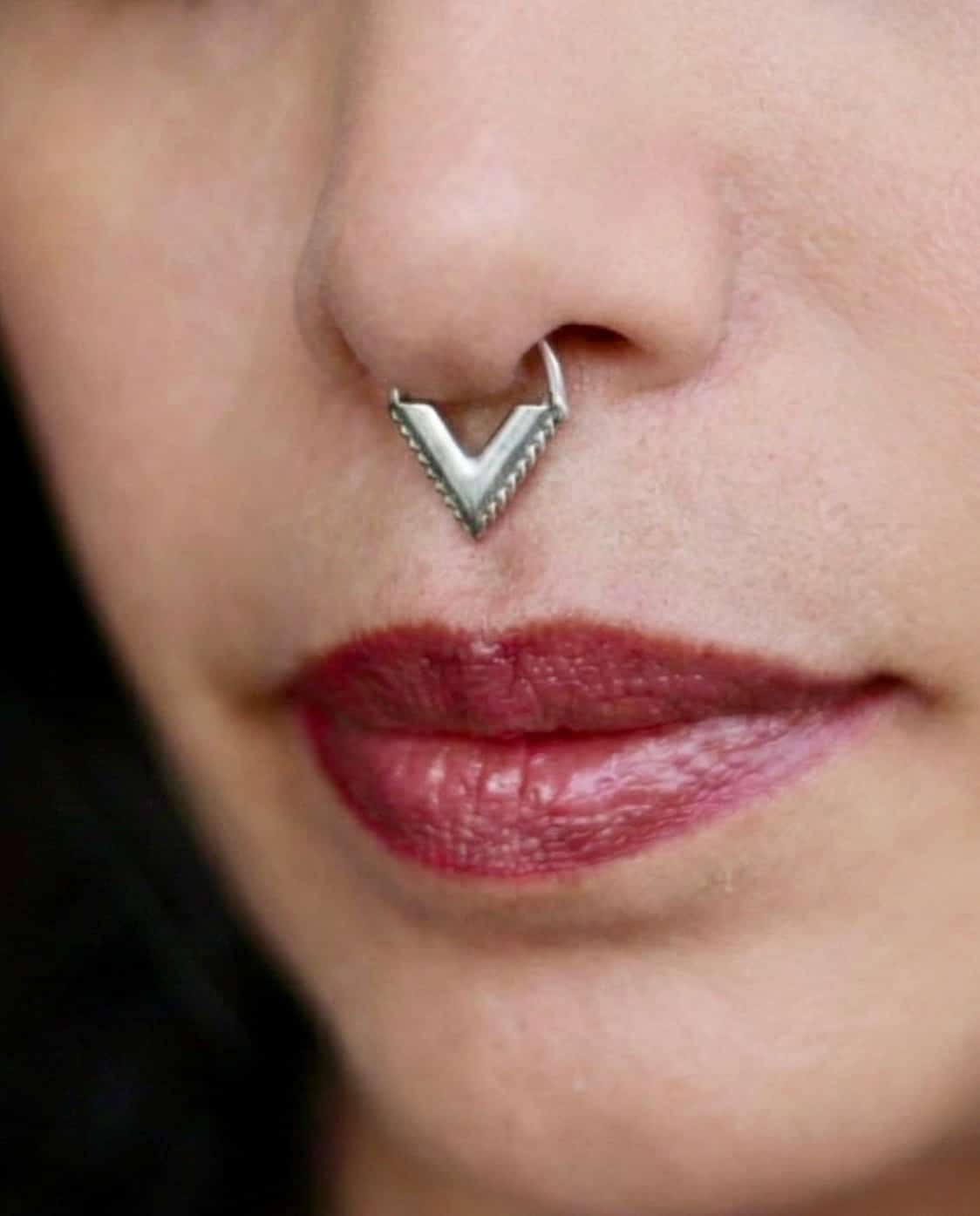 Vira V-Point Septum Ring