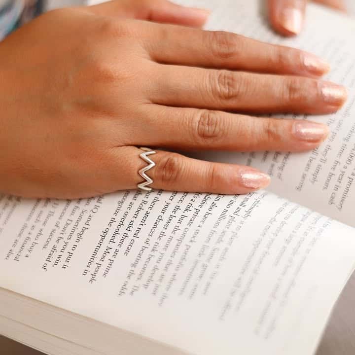 Zig-Zag Pinki Finger Ring